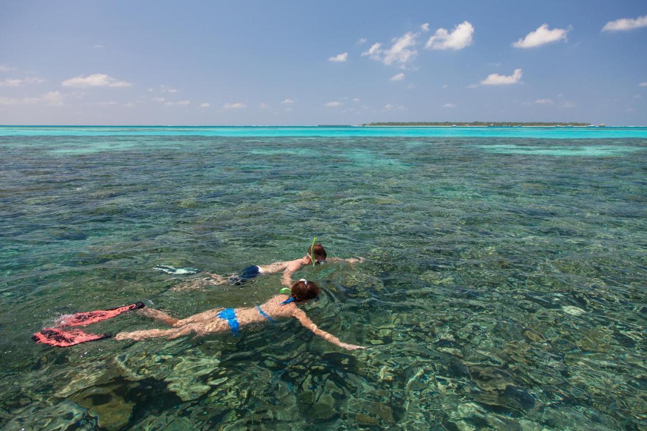 Innahura Maldives Resort Kurendhoo Bagian luar foto