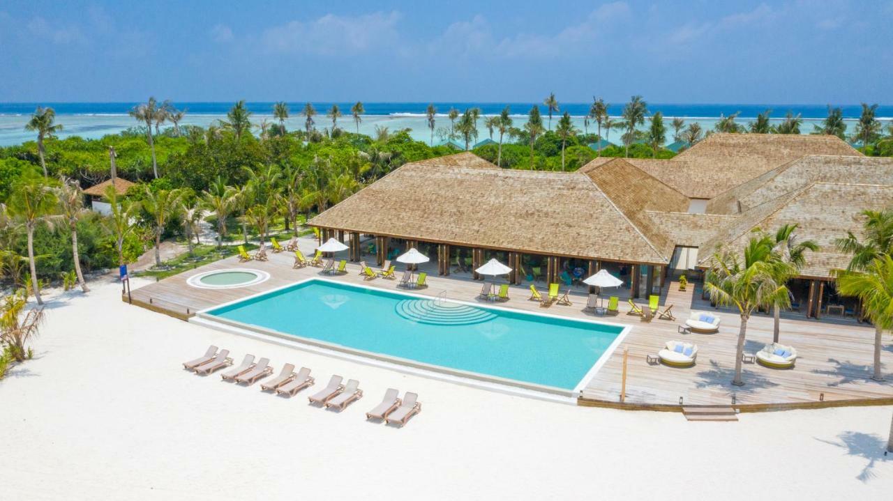 Innahura Maldives Resort Kurendhoo Bagian luar foto